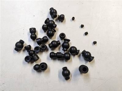 ENSEMBLE DE BILLES ACIER POUR LES CHAPES PLASTIQUE DES VERSIONS 5