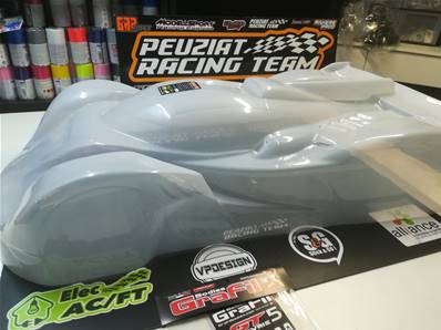 CARROSSERIE GRAFIL VALKYRIE TRANSPARENTE 2mm POUR MCD XR5 CHASSIS COURT OU MAX